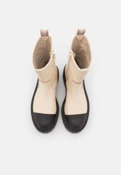 Steve Madden Genna - Enkellaarsjes Met Plateauzool - Bone/Black 11 Steve Madden Genna - Enkellaarsjes Met Plateauzool - Bone/Black -Steve Madden 09f2314cd0d242c58fafaeef3d8c90df