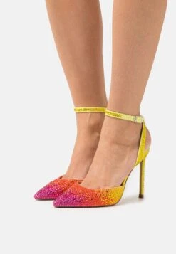 Steve Madden Revert - Sandalen - Fuchsia