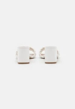 Steve Madden Aspyn - Muiltjes Met Hak - White -Steve Madden 18204b99520c489ab385a6ac08bd72b9