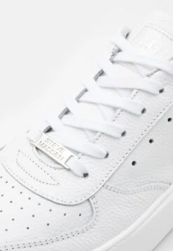 Steve Madden Brent - Sneakers Laag - White/Black 11 Steve Madden Brent - Sneakers Laag - White/Black -Steve Madden 2a09df34486b4a439f33bd95340467cc