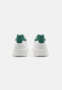 Steve Madden Fynner - Sneakers Laag - White/Emerald 8 Steve Madden Fynner - Sneakers Laag - White/Emerald -Steve Madden 339851b9ef004fdcb19b9cb60fc42a52