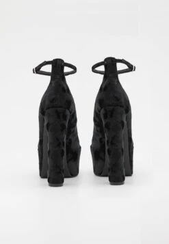 Steve Madden Skyrise - Plateaupumps - Black 9 Steve Madden Skyrise - Plateaupumps - Black -Steve Madden 51df251fed8d46229a52b8e1cb763bde