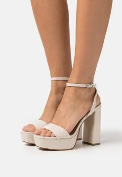 Steve Madden Lessa - Sandalen Met Plateauzool - Bone