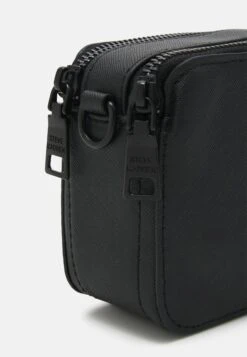 Steve Madden Brisa - Schoudertas - Black -Steve Madden 7f84c587b9b14279a90a1ef253badbb8