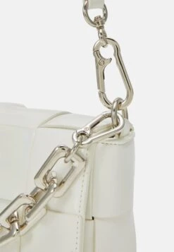 Steve Madden Bcyrus - Schoudertas - White -Steve Madden 7fadf700ae114fd281de9f663f5c34d2