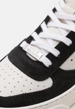 Steve Madden Sneakers Hoog - Off-White/Black/Biscuit -Steve Madden 8d9c1db7f4464e27b0294d6dbe15f7e9