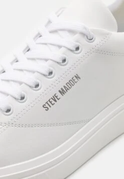 Steve Madden Fynner - Sneakers Laag - White/Emerald 11 Steve Madden Fynner - Sneakers Laag - White/Emerald -Steve Madden a18b3a11bf624987a78e80fbf1bcc924