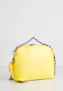 Steve Madden Bcherry - Schoudertas - Yellow -Steve Madden a18b8fbd30164b96bf8688384b5ebbc8