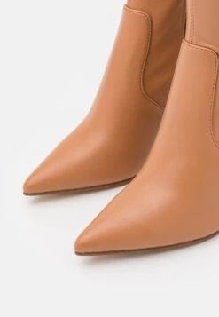 Steve Madden Late Night - Overknee Laarzen - Tan Paris 11 Steve Madden Late Night - Overknee Laarzen - Tan Paris -Steve Madden a1c13c83253947cb9863f6e72198ebce