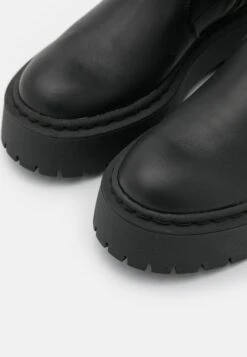 Steve Madden Esmee - Overknee Laarzen - Black -Steve Madden a74f4a08be844d8794e7b1a7f30a0cca