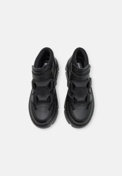 Steve Madden Trimmers - Sneakers Hoog - Black -Steve Madden aa88d60437e3407c9acf92260527467e