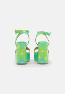 Steve Madden Paysin - Sandalen Met Plateauzool - Light Blue -Steve Madden ab0fa67c8579441c9c0c282384f8da65