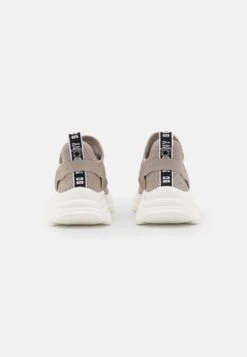 Steve Madden Match-E - Sneakers Laag - Taupe -Steve Madden aef15f1c15ef4a86998decaed93f7cf1