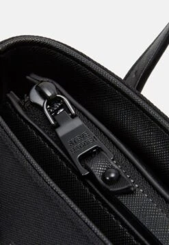 Steve Madden Btarget - Handtas - Black 11 Steve Madden Btarget - Handtas - Black -Steve Madden b8d27c43151f4e3e84d5ddae96b47ff3