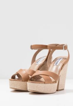 Steve Madden Jina - Sandalen Met Plateauzool - Tan -Steve Madden d2530987aa584d90a6af77a5fad0e968