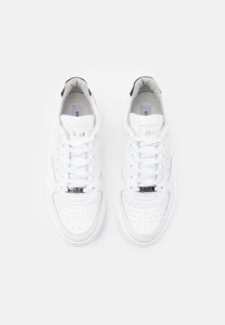 Steve Madden Brent - Sneakers Laag - White/Black 9 Steve Madden Brent - Sneakers Laag - White/Black -Steve Madden dcc5b65e418641c2b5d6b0339da8d9d1