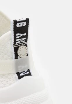 Steve Madden Match - Sneakers Laag - White -Steve Madden e8641b242aee48e6929a16b95456791c